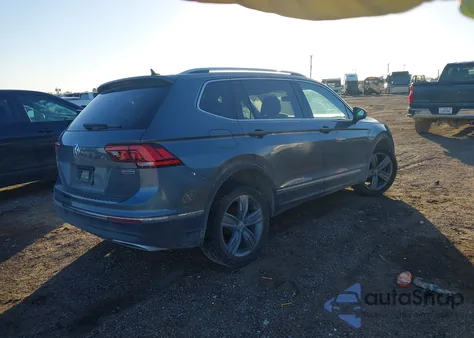 2019 Volkswagen Tiguan 2.0T Sel Premium/2.0T Sel Premium R-Line из США, поврежденный, VIN 3VV4B7AX2KM073338